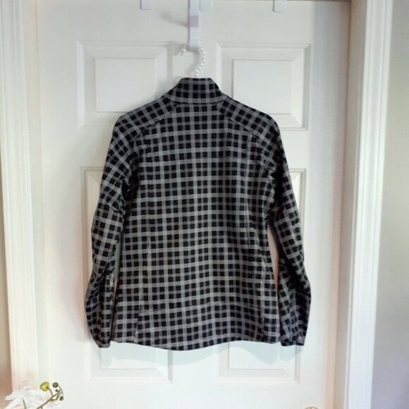 EUC Misty Mountain black grey activewear short jacket - Picture 6 of 6